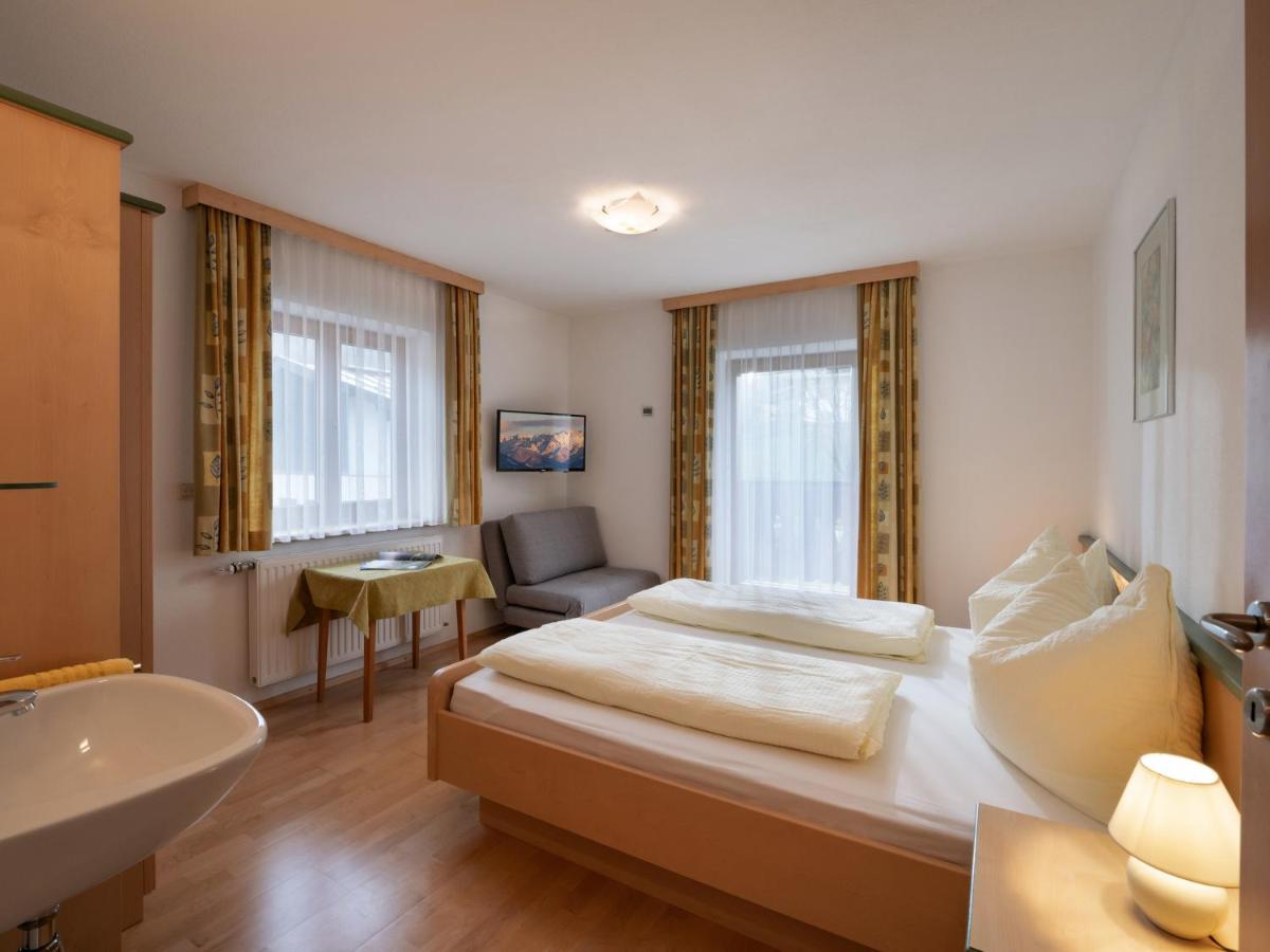 Haus Alton Apartment Fieberbrunn Bagian luar foto
